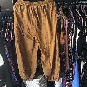 Gudrun pants, size medium, light brown color.